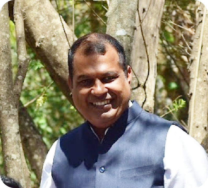 MR. VINAYKUMAR BALIKAI Director, Hitech Group